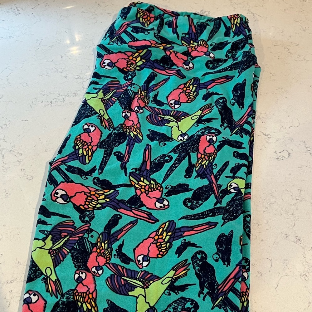 LuLaRoe Parrot Leggings T/C